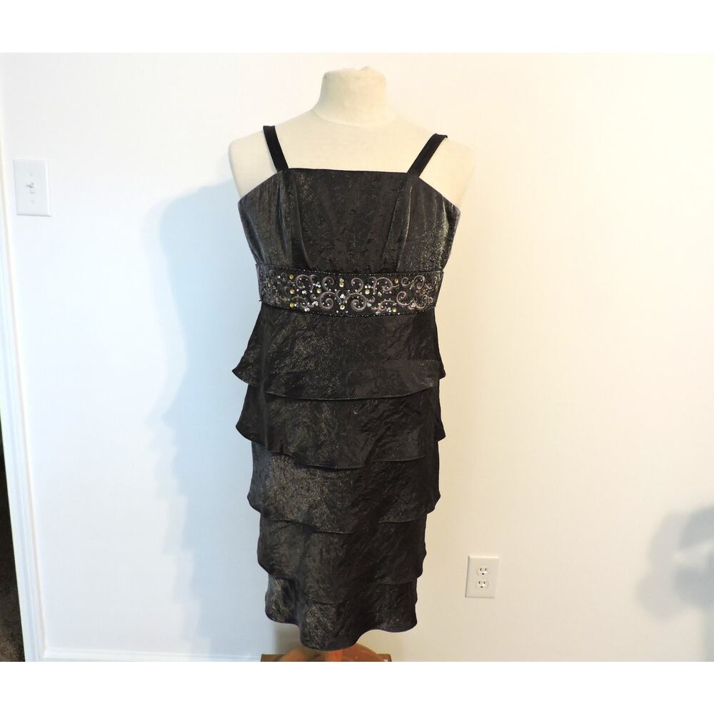 R&M Richards Cocktail Dress with Tiered Skirt Size 8